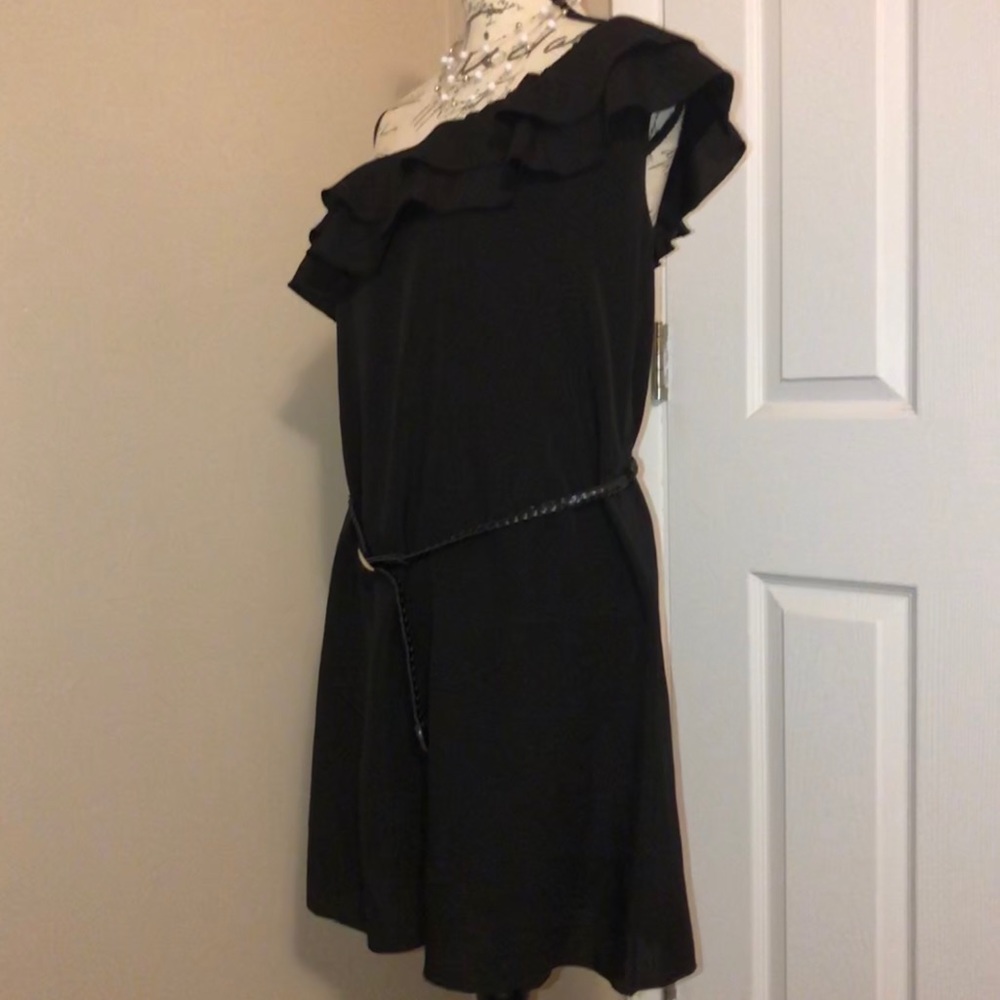 Guess black dress